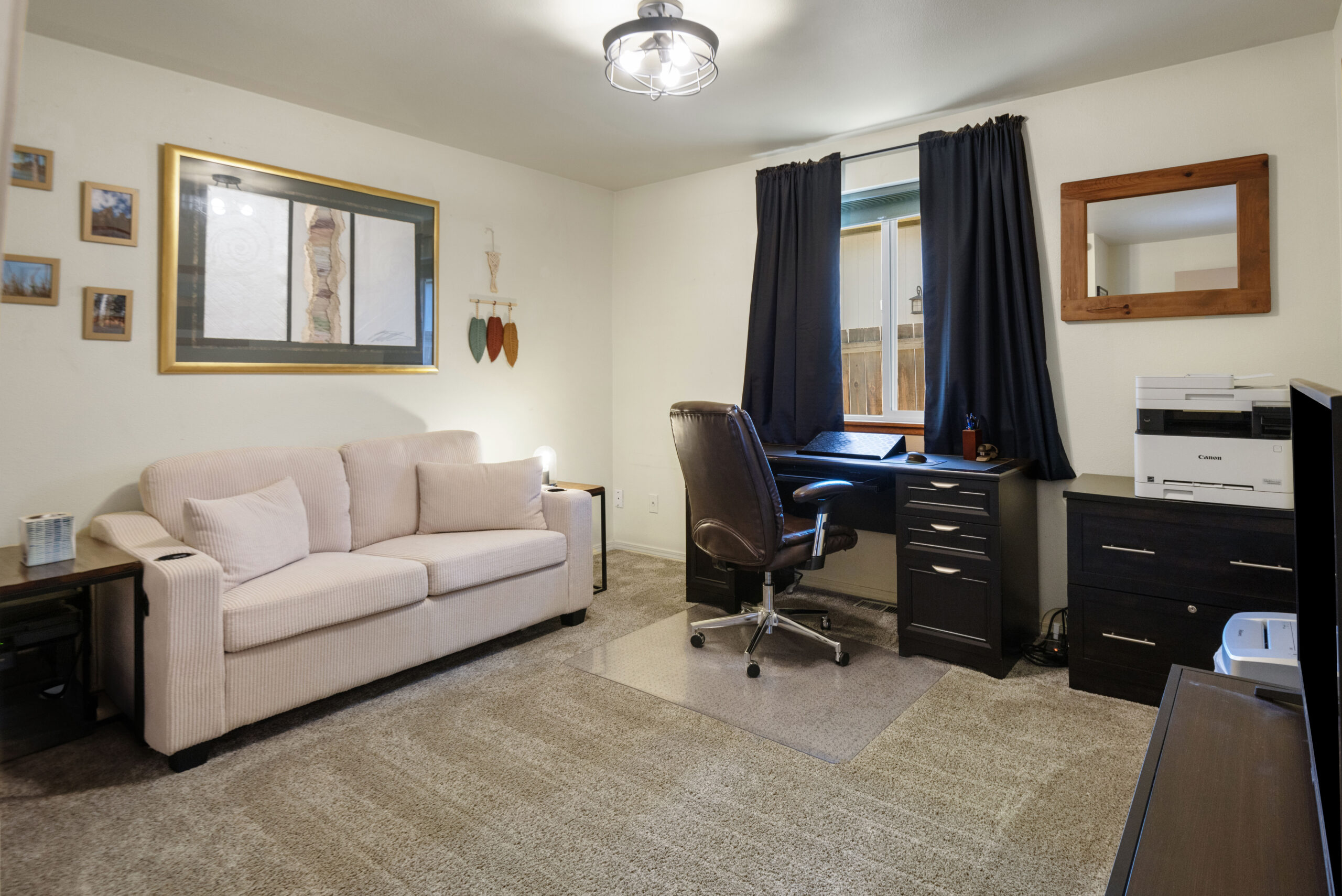 Image gallery image
